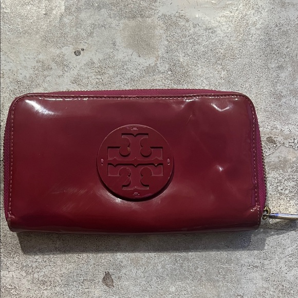Tory Burch Handbags - Tory Burch Deep Red Wallet